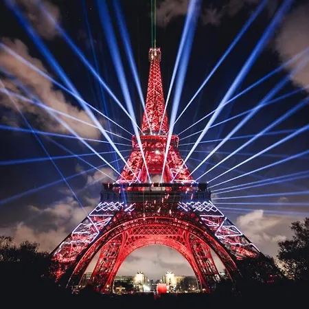 Tour Eiffel * Parigi