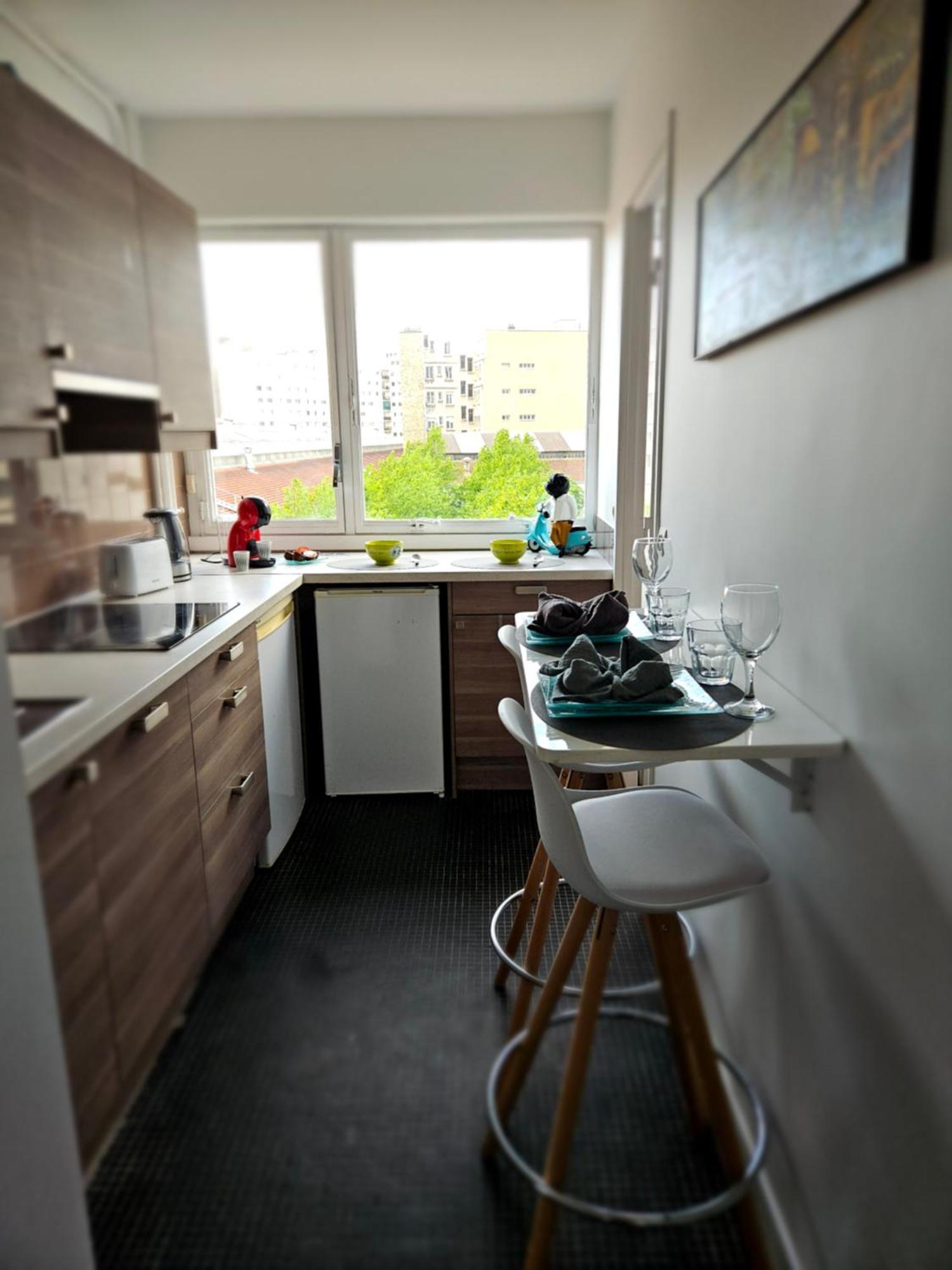 Apartment Tour Eiffel